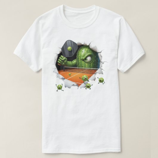 Funny Pickleball Creature Dominates Court Scene T-shirt (Design voorkant)