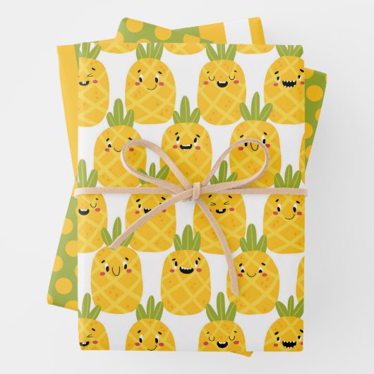 Funny Pineapple Wrapping Paper Set (In situ)