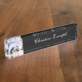 Funny pinguin gaat op een zee met ijs naambordje (Zijkant)