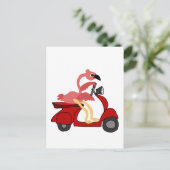 Funny Pink Flamingo Riding Motor Scooter Briefkaart (Staand voorkant)