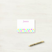 Funny Polka Dots on White Girly Name Post staat er Post-it® Notes (Op bureau)