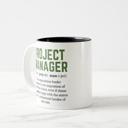 Funny Project Manager Dictionary Definition, Humor Tweekleurige Koffiemok (Voorkant links)