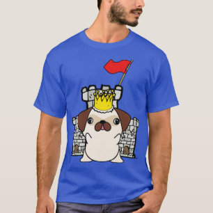 Funny Pug is de koning van het kasteel T-shirt