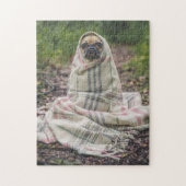 Funny Pug Wrapped in Blanket Legpuzzel (Verticaal)