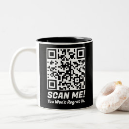 Funny QR Scan Me! Funny Regret Joke  Tweekleurige Koffiemok
