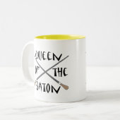 Funny Queen of Baton Conductor Gift Tweekleurige Koffiemok (Voorkant links)