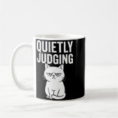 Funny Quietly Judging Sarcastic Crazy Cat Lover Gr Koffiemok (Links)