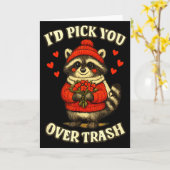 Funny Raccoon I’d Pick You Over Trash Valentines D Kaart (Gele Bloem)