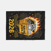 Funny Raccoon Rollin's Into 2026 New Year Matching Fleece Deken (Voorkant (Horizontaal))