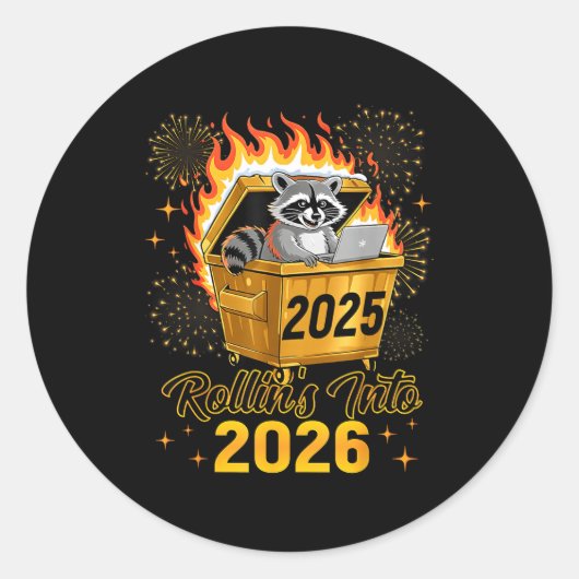 Funny Raccoon Rollin's Into 2026 New Year Matching Ronde Sticker (Voorkant)