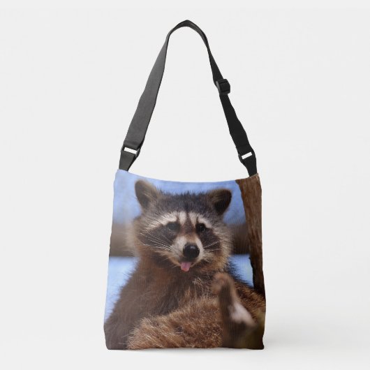 Funny Raccoon Sticking It's Tongue Out Crossbody Tas (Voorkant)
