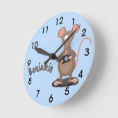 Funny rat met camera cartoon illustratie rond c ronde klok (Hoek)