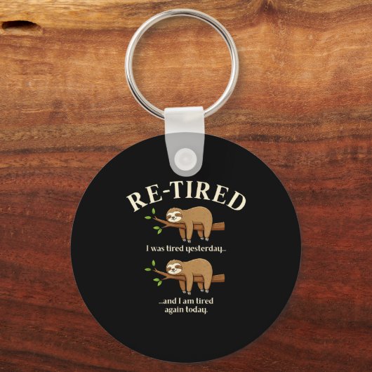 Funny Re-tired Definition Sloth Sleutelhanger (Voorkant)