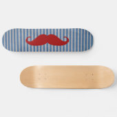 Funny Red Mustache en Blue White Stripes Persoonlijk Skateboard (Horizontaal)