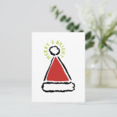 Funny Red Santa Hat Merry & Bright Typografie Feestdagenkaart (Staand voorkant)