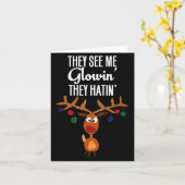 Funny Reindeer “they See Me Glowin’ They Hatin’” C Kaart (Gele Bloem)