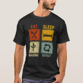 Funny Retro Design voor mannen die slapen Mahjong  T-shirt (Voorkant)