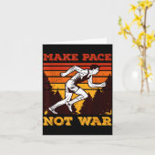 Funny Retro Runner Running Quote Gift - Make Pace  Kaart (Gele Bloem)