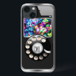 Funny Retro-telefoonverbinding met foto-Lijst iPhone 13 Hoesje<br><div class="desc">Kute en grappige retro telefoon met foto-lijst. Retro neemt moderne telefoon aan. Aangepast en optioneel monogram. U kunt mozaïektegels vervangen door uw foto of het hebben zoals het is.</div>