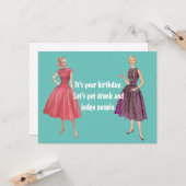 Funny Retro Women krijgen Drink Flat Birthday Kaart (Voorkant / Achterkant in situ)