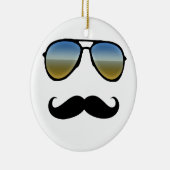 Funny Retro zonnebril met Mustache Keramisch Ornament (Rechts)