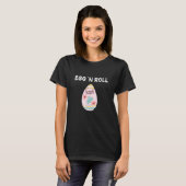 Funny Rocking Egg voor Pasen T-shirt (Voorkant volledig)