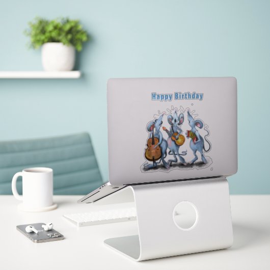 Funny Romantic Mouse Band - Happy Birthday Sticker (Laptop op bureau)
