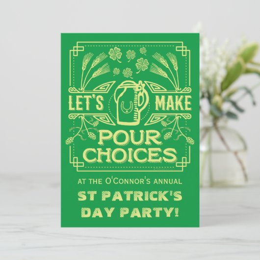 Funny Saint Patrick's Day Green Irish Beer Party Kaart (Staand voorkant)