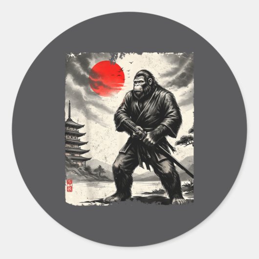 Funny Samurai Bigfoot Japanese Art Graphic Tee Ani Ronde Sticker (Voorkant)