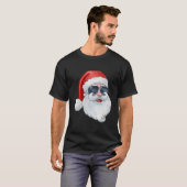Funny Santa Claus krijgt een zonnebril met Pet bie T-shirt (Voorkant volledig)