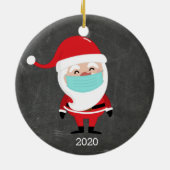 Funny Santa Claus Wearing Facemask 2020 Kerstmis Keramisch Ornament (Achterkant)