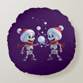 Funny Santa Skeletons Having a Snowball Fight Rond Kussen