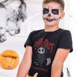 Funny Sarcastic GrimReaper Halloween Party Costume T-shirt<br><div class="desc">Gelukkig iedereen. Ben je klaar om de Halloween geest uit te dragen? Deze grappige 'Halloween Chill Out' die ik kreeg om een feest te vieren... is de beste manier om betrokken te raken bij verschrikkelijke nachtingen. Laten we deze 31ste Halloween vieren. Veel plezier met Trick or treat en halloween feestjes...</div>