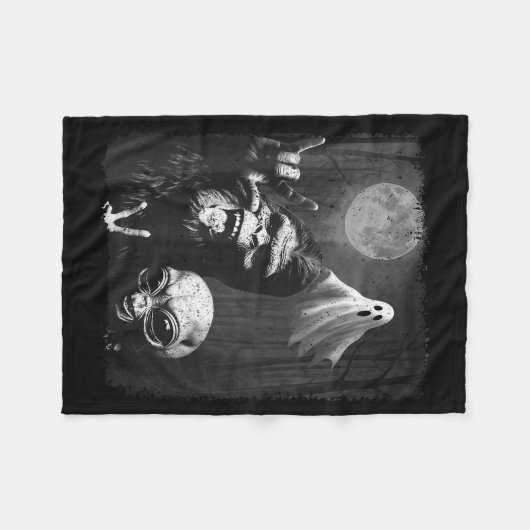 Funny Sasquatch &amp; Alien Rock On Hand Sign Ghos Fleece Deken (Voorkant (Horizontaal))