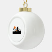 Funny Sasquatch Bigfoot Halloween Costume T shirt Keramische Bal Ornament (Rechts)