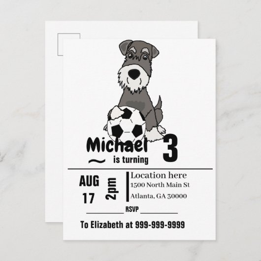 Funny Schnauzer Dog die Voetbal speelt Uitnodiging Briefkaart (Voorkant / Achterkant)