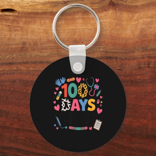 Funny School Nurse 100 Days Patching Tiny Humans I Sleutelhanger (Voorkant)