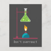 Funny Science chemistry reageert niet te veel. Briefkaart (Voorkant)