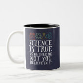 Funny Science is waar geek en nerd Scientist Tweekleurige Koffiemok (Links)