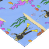 Funny scuba-duiker en cartoon van zee tafelkleed (Gekanteld)