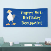 Funny seagull met Franse frieten cartoon Spandoek (Beurs)