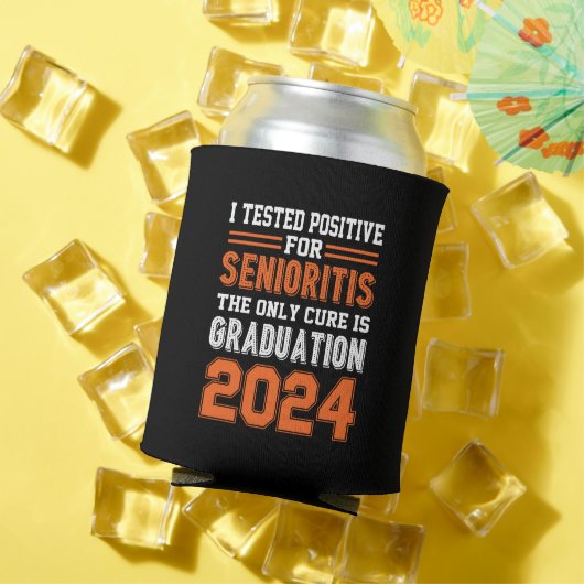 Funny Seniors Class of 2024 Afstuderen 2024 Outfit Blikjeskoeler (Insitu Zomer)