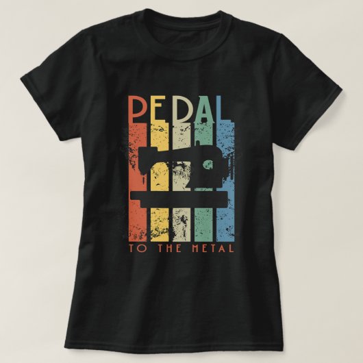 Funny Sewing Pedal van vrouwen naar de Metal Sewin T-shirt (Design voorkant)
