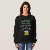 Funny Shamrock Patrick's Day Drink Buddy A Guy Trui (Voorkant volledig)