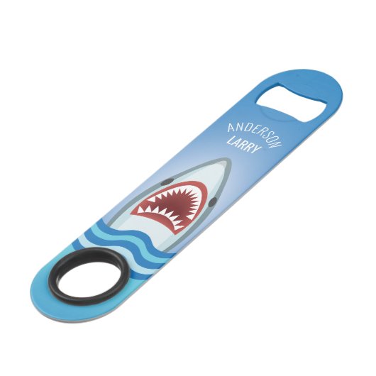 Funny Shark Cartoon BBQ party bij Beach Speed Flessenopener (Achterkant Gekanteld)