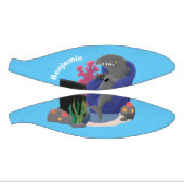 Funny shark die tv-cartoon bekijkt basketbal (Panelen)