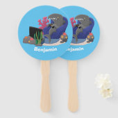 Funny shark die tv-cartoon bekijkt handwaaier (Voorkant en achterkant)