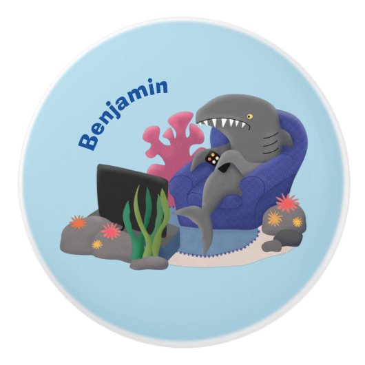 Funny shark die tv-cartoon bekijkt keramische knop (Voorkant)