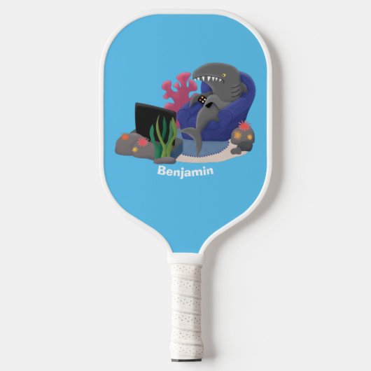 Funny shark die tv-cartoon bekijkt pickleball paddle (Voorkant)