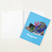 Funny shark die tv-cartoon bekijkt planner (Display)